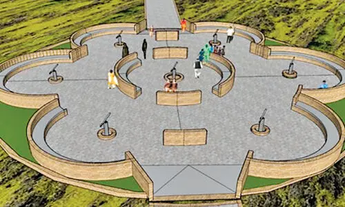 കേ​ര​ള​ത്തി​ലെ ആ​ദ്യ ഇ​ക്കോ സെ​ന്‍സി​റ്റി​വ് ആ​സ്ട്രോ ടൂ​റി​സം സെൻറ​ര്‍ മ​ഞ്ഞം​പൊ​തി​ക്കു​ന്നി​ല്‍