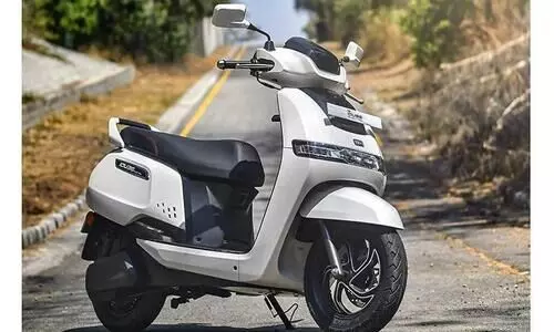 ടി.വി.എസ്​ ഐ ക്യൂബ്​, 78 കിലോമീറ്റർ വേഗത, 75 കിലോമീറ്റർ റേഞ്ച്​; ഇത്​ വേറി​ട്ടൊരു​ വൈദ്യുത സ്​കൂട്ടർ