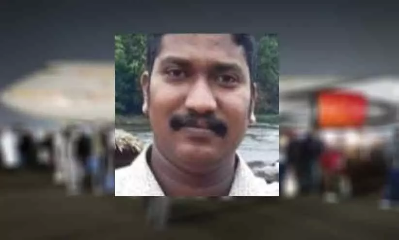 thrissur native died in muscut