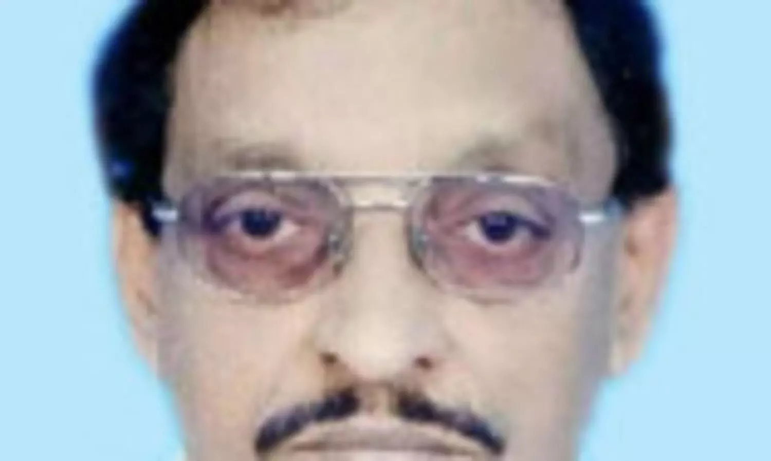 കോ​വി​ഡ് ബാ​ധി​ച്ചു മ​രി​ച്ചു