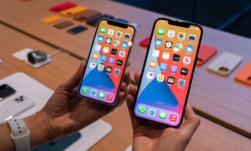 ഐഫോൺ 12 മിനിയുടെ ഉത്​പാദനം നിർത്താനൊരുങ്ങി ആപ്പിൾ; കാരണമിതാണ്​