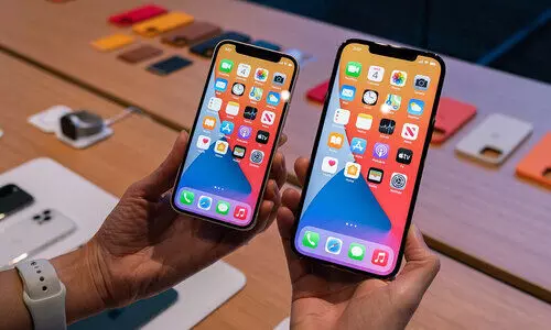 ഐഫോൺ 12 മിനിയുടെ ഉത്​പാദനം നിർത്താനൊരുങ്ങി ആപ്പിൾ; കാരണമിതാണ്​