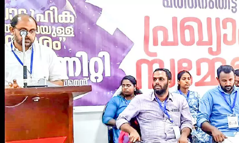 പരമ്പരാഗത പാർട്ടികൾക്ക് ഫാഷിസത്തെ പ്രതിരോധിക്കാൻ കഴിയുന്നില്ല –ഹമീദ് വാണിയമ്പലം