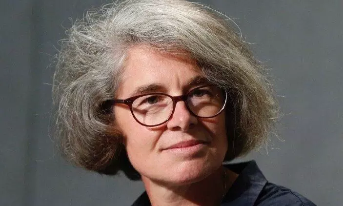 സിനഡിന് ആദ്യ വനിത അണ്ടര്‍സെക്രട്ടറി