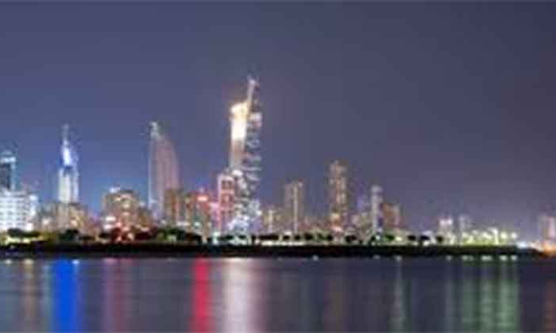 വാണിജ്യകേന്ദ്രങ്ങൾ അടക്കാനുള്ള തീരുമാനം പുനഃപരിശോധിക്കാൻ സാധ്യത