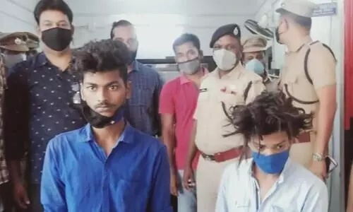 ദമ്പതികെള ആക്രമിച്ച് കവർച്ചക്ക് ശ്രമിച്ച അയൽവാസിയും സുഹൃത്തും അറസ്റ്റിൽ ദമ്പതികെള ആക്രമിച്ച് കവർച്ചക്ക് ശ്രമിച്ച അയൽവാസിയും സുഹൃത്തും അറസ്റ്റിൽ