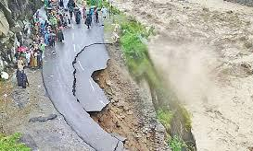 ഉ​ത്ത​രാ​ഖ​ണ്ഡ്​ മി​ന്ന​ൽ ​പ്ര​ള​യം: കാ​ര​ണം തി​ര​​ഞ്ഞ്​ ശാ​സ്​​ത്ര​ലോ​കം