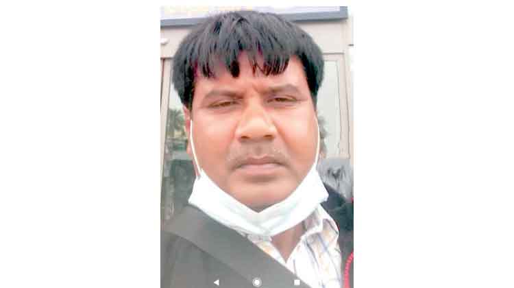 പ്രതിസന്ധിയിലായ ഝാർഖണ്ഡ് സ്വദേശിക്ക് മലയാളികൾ തുണയായി പ്രതിസന്ധിയിലായ ഝാർഖണ്ഡ് സ്വദേശിക്ക് മലയാളികൾ തുണയായി