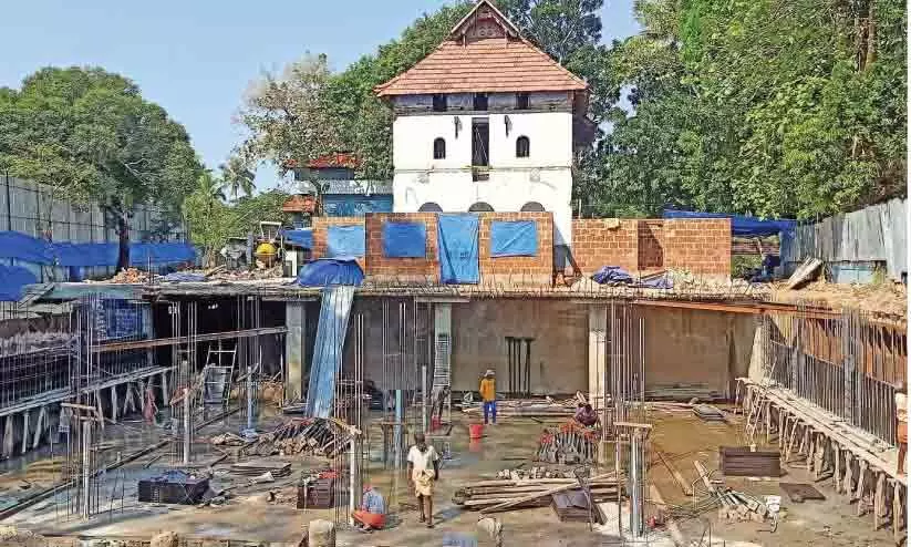 ചേരമാൻ ജുമാമസ്ജിദ് നവീകരണം പുരോഗമിക്കുന്നു