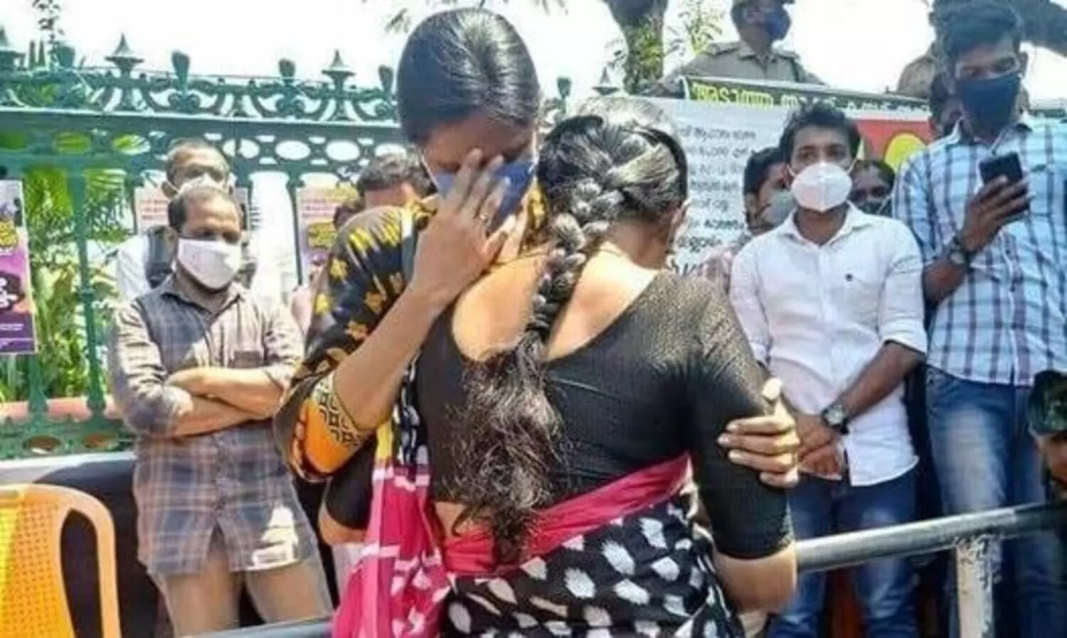 ദയാവധം തേടി മുഖ്യമന്ത്രിക്ക്​ ലാസ്​റ്റ്​ ഗ്രേഡ് ഉദ്യോഗാർഥികളുടെ കത്ത്​