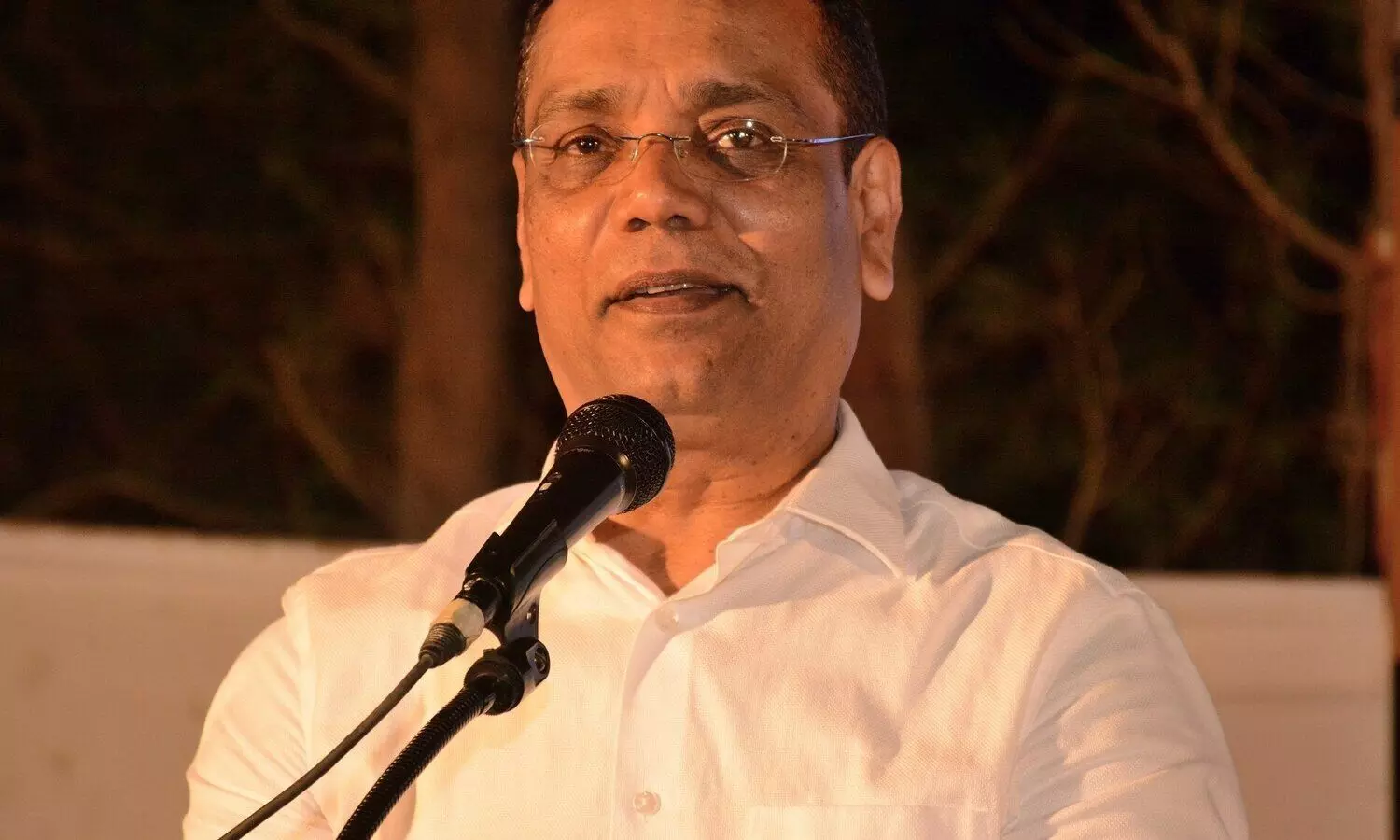 നാല് പതിറ്റാണ്ടിന്‍റെ നിറവിൽ പ്രവാസം: സാംസ്‌കാരിക പ്രവർത്തകൻ വി.കെ. അബ്ദുൽ റഊഫ് മടങ്ങുന്നു