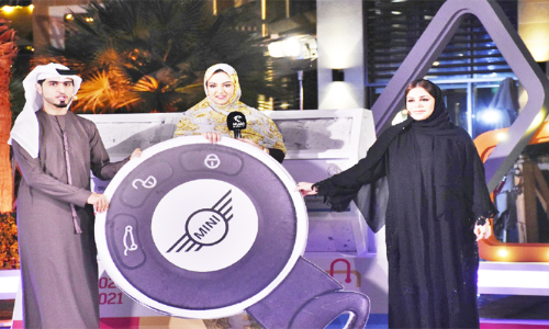 ആ​ഡം​ബ​ര കാ​റു​ക​ള്‍, കാ​ഷ് പ്രൈ​സു​ക​ള്‍; അ​വ​സാ​ന ഭാ​ഗ്യ​ശാ​ലി​ക​ള്‍ക്കാ​യി ഷാ​ര്‍ജ കാ​ത്തി​രി​ക്കു​ന്നു