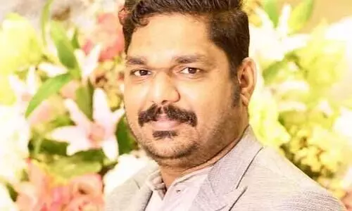 ജോ​മോെൻറ മൃ​ത​ദേ​ഹം നാ​ട്ടി​ലേ​ക്ക് കൊ​ണ്ടു​പോ​യി;   സം​സ്കാ​രം ഇ​ന്ന്