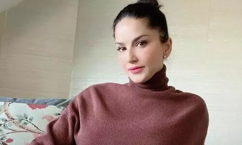 മുൻകൂർ ജാമ്യത്തിനായി സണ്ണി ലിയോൺ ഹൈകോടതിയിൽ