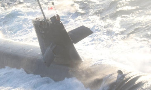 പൊങ്ങുന്നതിനിടെ അന്തർവാഹിനി ചരക്കു കപ്പലുമായി കൂട്ടിയിടിച്ചു; അപകടം പസഫിക്കിൽ