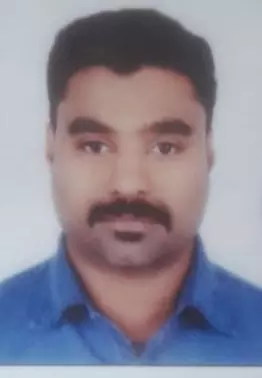 ലോറിക്കടിയില്പ്പെട്ട് യുവാവിന് ദാരുണാന്ത്യം ലോറിക്കടിയില്പ്പെട്ട് യുവാവിന് ദാരുണാന്ത്യം