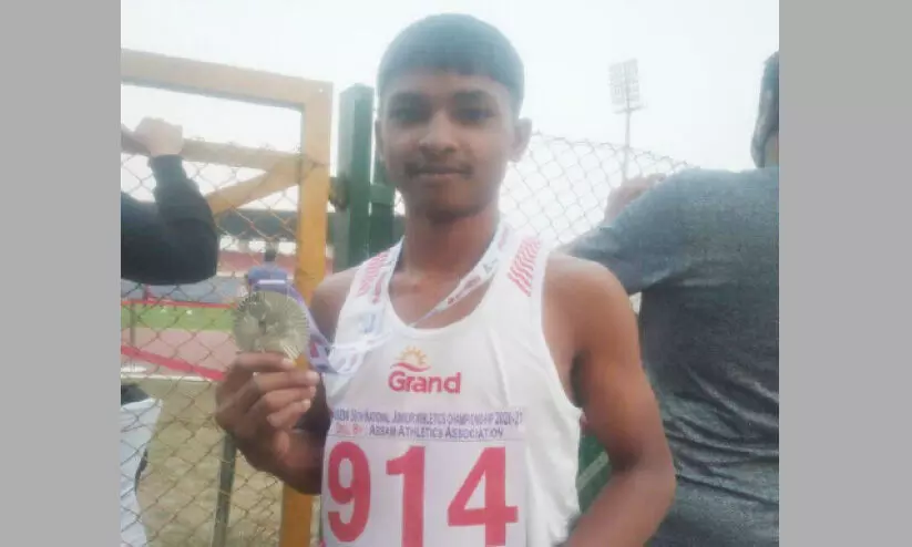 നാഷനൽ ജൂനിയർ അത്ലറ്റിക് ചാമ്പ്യൻഷിപ്: ക്രിക്കറ്റ് ബാൾ ത്രോയിൽ വിഷ്ണുവിന് വെള്ളിത്തിളക്കം നാഷനൽ ജൂനിയർ അത്ലറ്റിക് ചാമ്പ്യൻഷിപ്: ക്രിക്കറ്റ് ബാൾ ത്രോയിൽ വിഷ്ണുവിന് വെള്ളിത്തിളക്കം