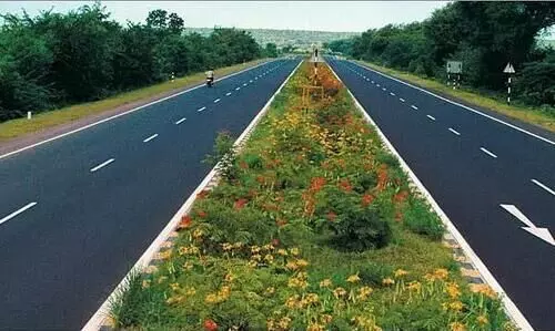 ജീവൻ പൊലിയുന്നത് തുടർക്കഥ: രണ്ടു ബൈപാസുകൾ ജലരേഖ