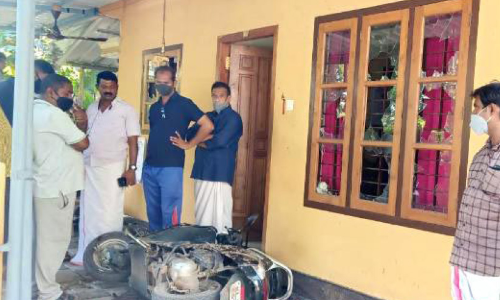 ബി.ജെ.പി വിട്ട്​ സി.പി.എമ്മിലെത്തിയ മുൻ പഞ്ചായത്തംഗത്തി​െൻറ​ വീടിനുനേരെ ആക്രമണം