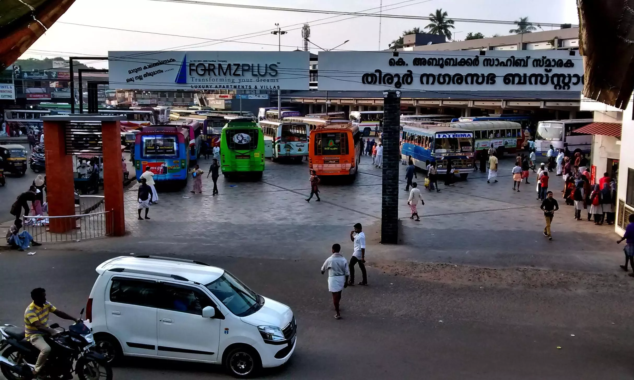 പ​ച്ച​ക്കോ​ട്ട​യാ​യി തി​രൂ​ര്‍