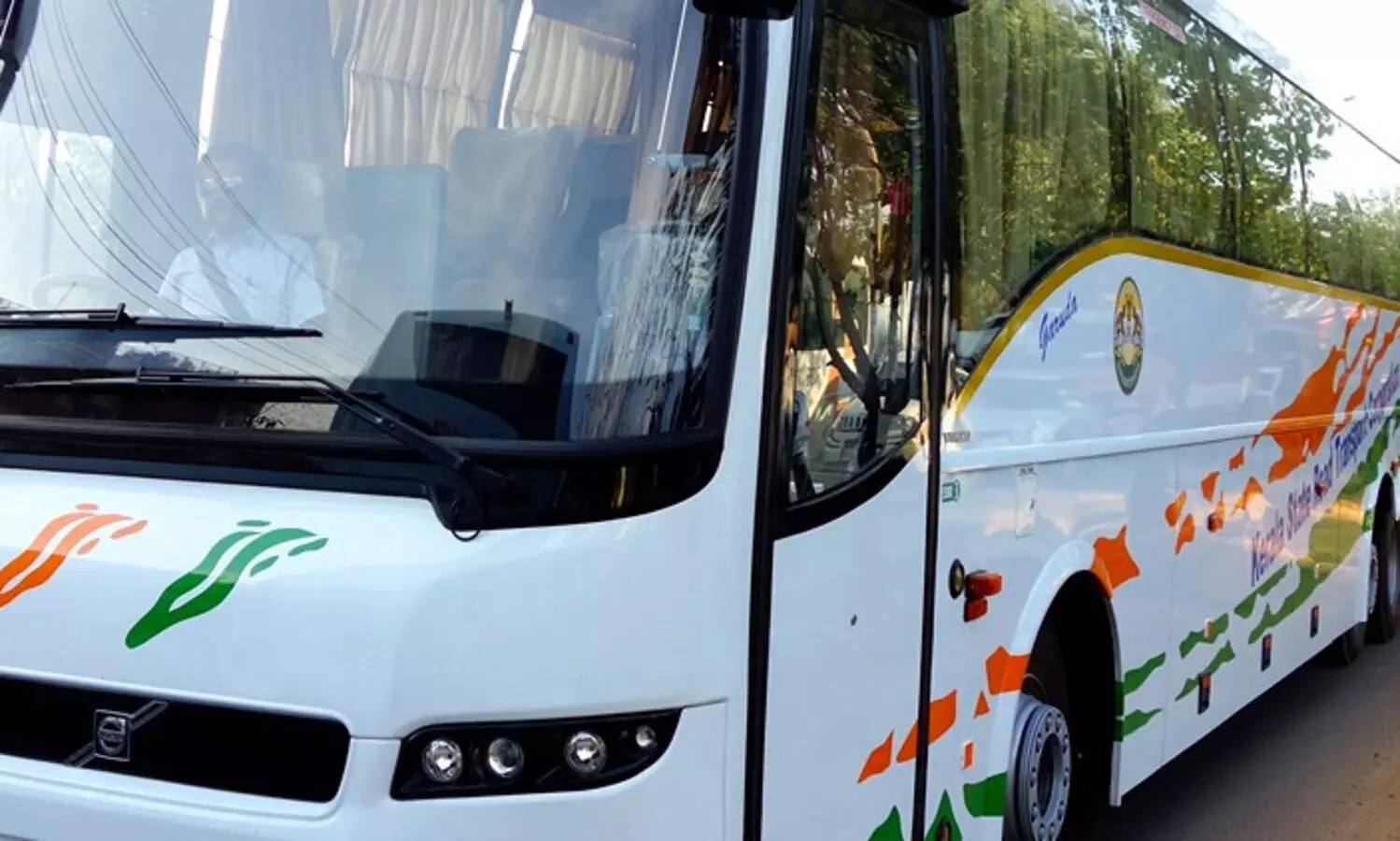 എ.സി ബസുകളിലും നിരക്ക്​ കുറച്ച്​ കെ.എസ്​.ആർ.ടി.സി