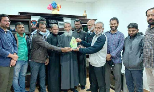 ​െഎ.​െഎ.​സി പ്ര​സി​ഡ​ൻ​റ് ഇ​ബ്രാ​ഹിം​കു​ട്ടി സ​ല​ഫി​ക്ക്   യാ​ത്ര​യ​യ​പ്പ് ന​ൽ​കി