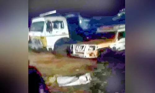 ശബരിമലയിൽ നിന്ന്​ ആക്രിസാധനങ്ങൾ കടത്തിയ ലോറി കസ്​റ്റഡിയിലെടുത്തു