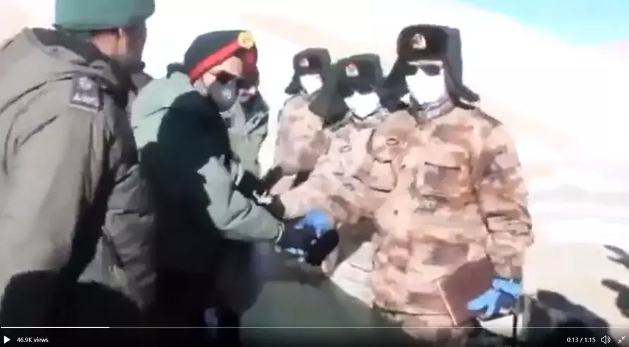 ലഡാക്കിൽ നിന്ന്​ പിൻവാങ്ങി സേന​ ടാങ്കറുകൾ; പിന്മാറ്റ​ ദൃശ്യങ്ങൾ പങ്കുവെച്ച്​ ഇന്ത്യൻ ആർമി