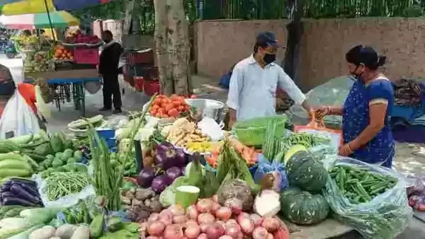 പച്ചക്കറി വില കുറഞ്ഞു; ഇന്ത്യയിൽ റീടെയിൽ പണപ്പെരുപ്പം 16 മാസത്തിനിടയിലെ കുറഞ്ഞ നിരക്കിൽ