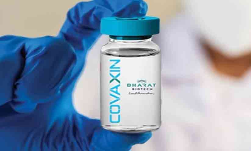 കോവിഡ് മുന്നണിപോരാളികൾക്ക് കോവാക്സിൻ നൽകി തുടങ്ങി