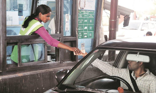 Toll plazas suffering loss of ₹1.8 crore