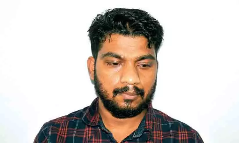 Defendant arrested for assaulting police Defendant arrested for assaulting police