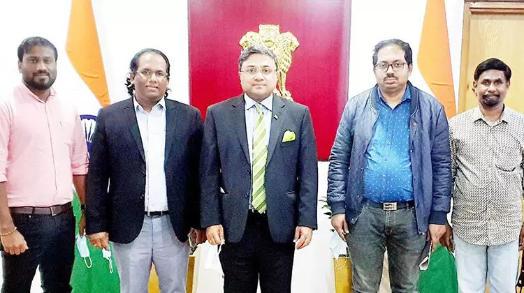 കേരള അസോസിയേഷൻ ഭാരവാഹികൾ അംബാസഡറെ സന്ദർശിച്ചു കേരള അസോസിയേഷൻ ഭാരവാഹികൾ അംബാസഡറെ സന്ദർശിച്ചു