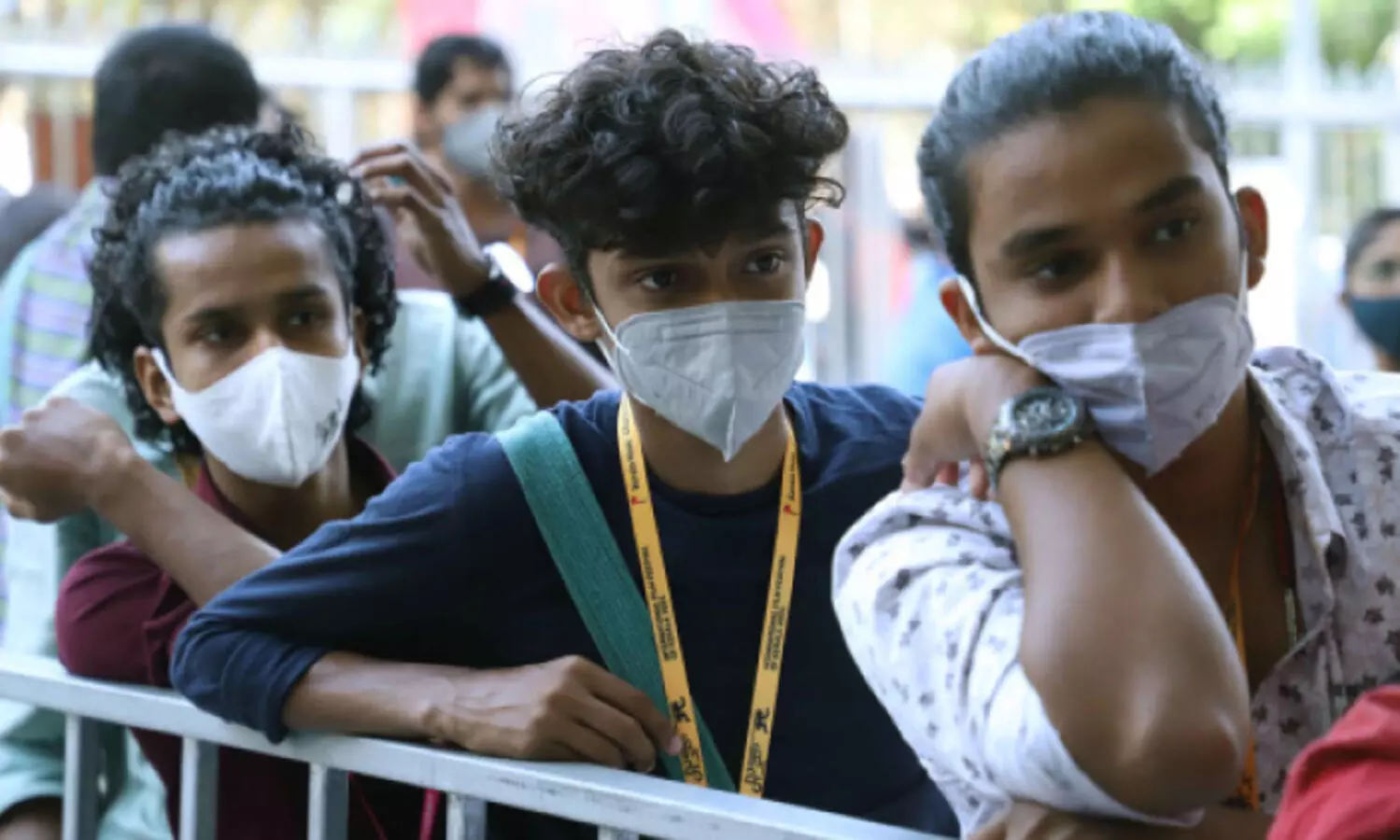 ആറുമത്സര ചിത്രങ്ങൾ, ചുരുളിയുടെ രണ്ടാം പ്രദർശനവും ഇന്ന്