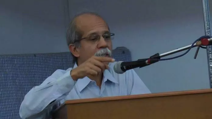 justice Akhil khureshi