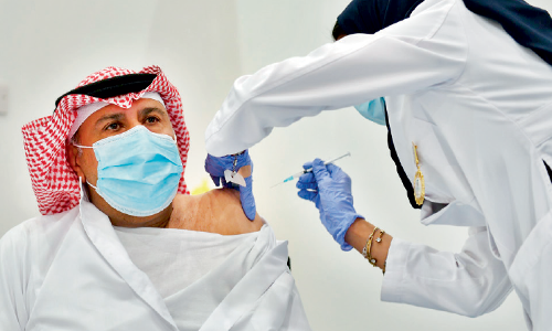 കോ​വി​ഡ്​ പ്ര​തി​രോ​ധം: കൂ​ടു​ത​ൽ ക​മ്പ​നി​ക​ളു​ടെ വാ​ക്​​സി​നു​ക​ൾ സൗ​ദി​യി​ലെ​ത്തും