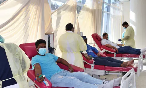 ലൈ​ഫ് ഫി​റ്റ്ന​സും ബി.​ഡി.​കെ​യും ര​ക്ത​ദാ​ന ക്യാ​മ്പ് സം​ഘ​ടി​പ്പി​ച്ചു