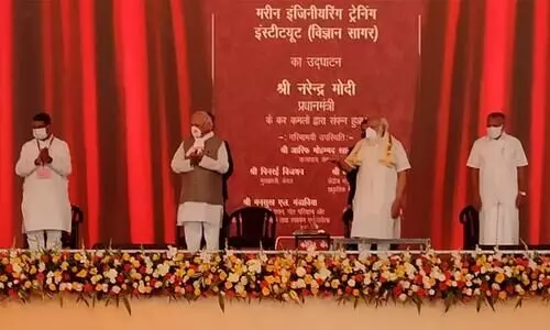 pm modi inaugurates Developmental Projects