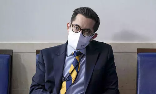 വൈറ്റ്​ഹൗസ്​ ഡെപ്യൂട്ടി പ്രസ്​ സെക്രട്ടറി രാജിവെച്ചു