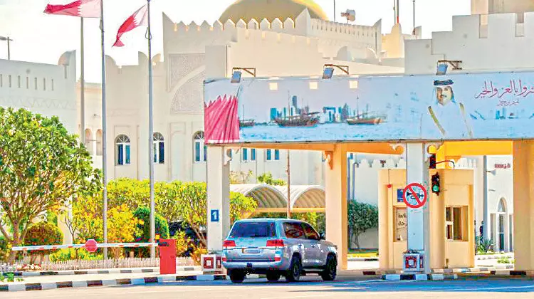 സൗദി-ഖത്തർ കര അതിർത്തിയിലൂടെയുള്ള ചരക്കുനീക്കം ഇന്നു മുതൽ സൗദി-ഖത്തർ കര അതിർത്തിയിലൂടെയുള്ള ചരക്കുനീക്കം ഇന്നു മുതൽ