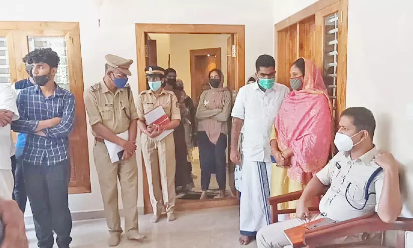 പ്രവാസി വ്യാപാരിയെ തട്ടിക്കൊണ്ടു പോയ സംഭവം അന്വേഷണം ക്വട്ടേഷൻ സംഘങ്ങളെ കേന്ദ്രീകരിച്ച്