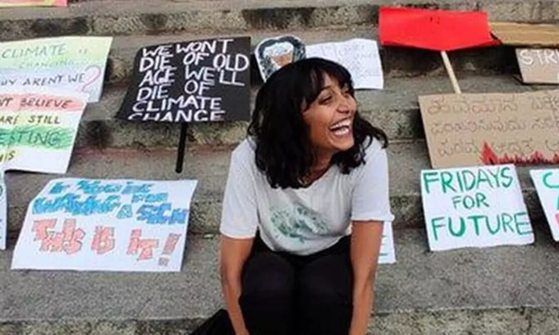 ഗ്രെറ്റ ടൂൾകിറ്റ്​ കേസ്​: ദിശയെ തിരഞ്ഞ്​ ഡൽഹി പൊലീസ്​ എത്തിയത്​ ബംഗളൂരു പൊലീസ്​ അറിയാതെ