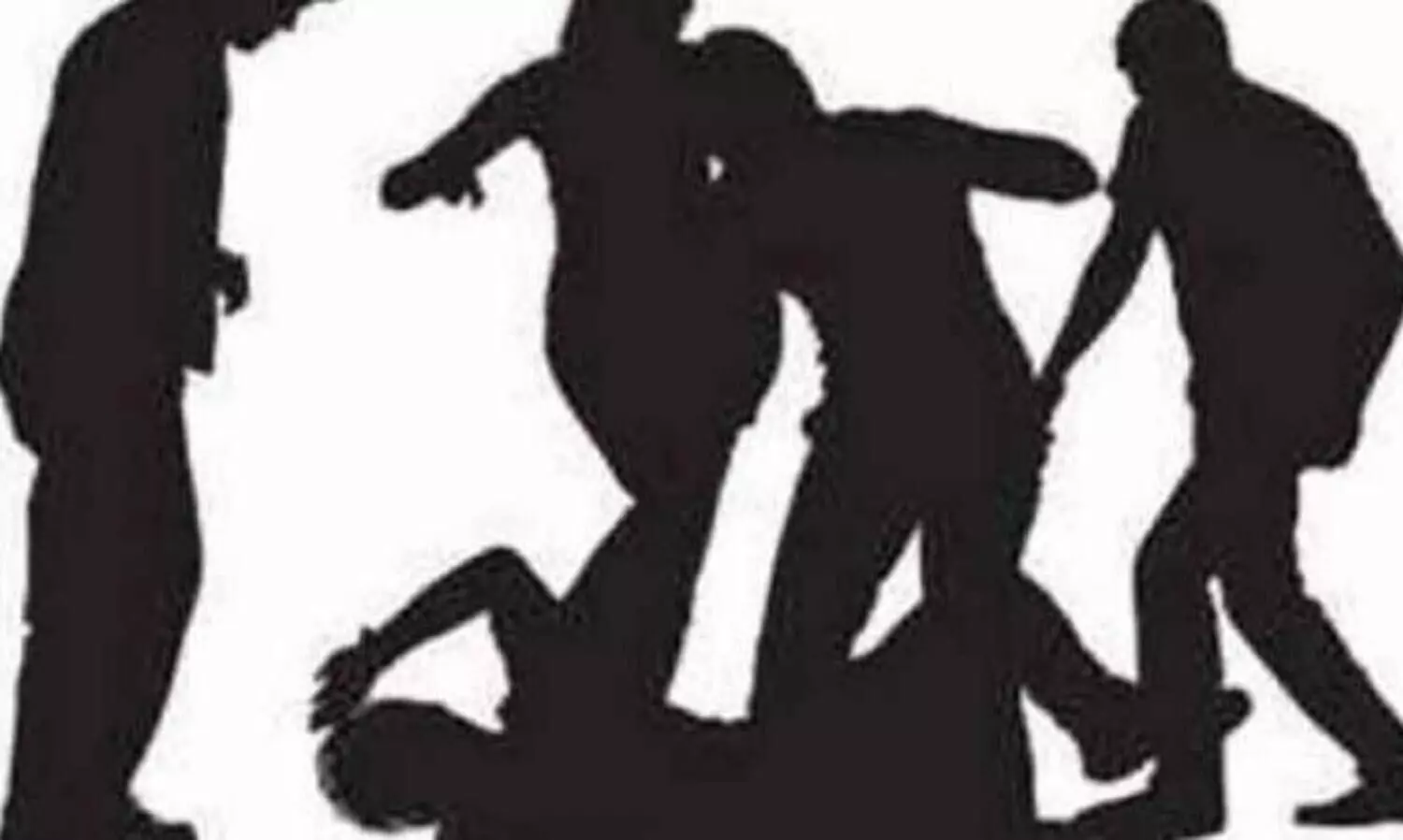 clash in vellampuram gramasabha, eight injured