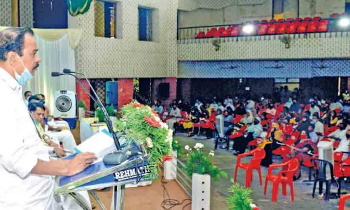 1615 പട്ടയങ്ങൾ വിതരണം ചെയ്​തു