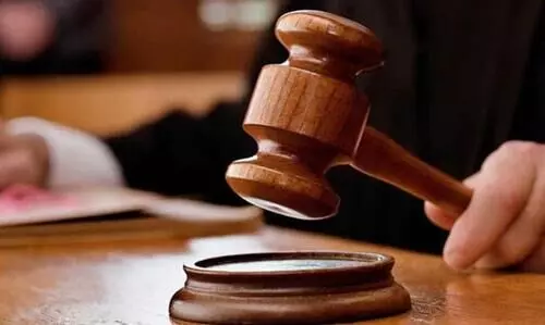 11കാരിയെ ബലാത്സംഗം ചെയ്ത്​ ഗർഭിണിയാക്കിയ കേസ്​; സ്​കൂൾ പ്രിൻസിപ്പലിന്​ വധശിക്ഷ, അധ്യാപകന്​ ജീവപര്യന്തം