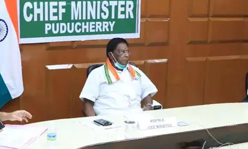 ഭൂരിപക്ഷം നഷ്​ടമായി; പുതുച്ചേരിയിൽ രാജിക്കൊരുങ്ങി നാരായണസ്വാമി സർക്കാർ