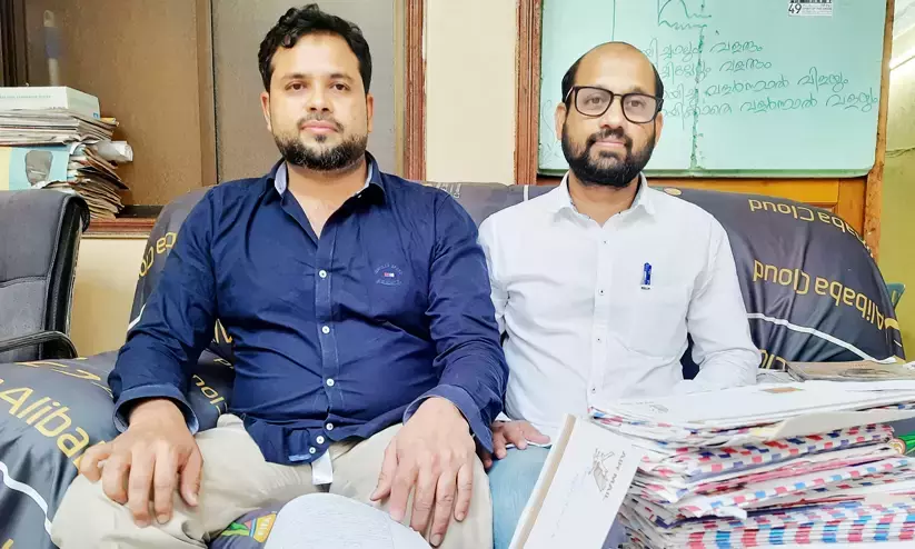 മധുരിക്കും ഓര്മകളുടെ കത്തുപെട്ടി തുറന്ന് സഹമുറിയന്മാര് മധുരിക്കും ഓര്മകളുടെ കത്തുപെട്ടി തുറന്ന് സഹമുറിയന്മാര്