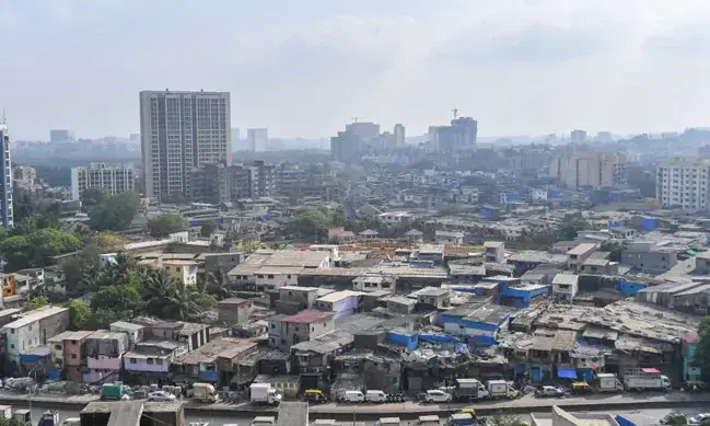 മുംബൈ വീണ്ടും ലോക്​ഡൗണിലേക്ക്​​ ? പ്രതികരിച്ച്​ മേയർ