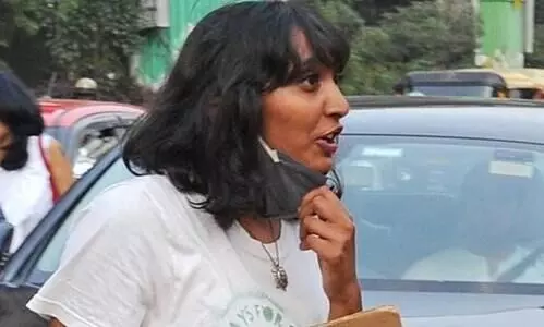 ദിശ രവിക്ക് ദിവസവും കുടുംബാംഗങ്ങളെയും അഭിഭാഷകനെയും കാണാൻ അനുമതി