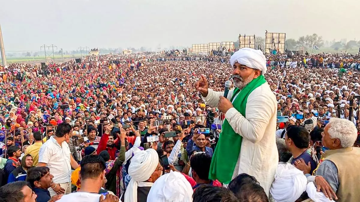 കാർഷിക സമരം ഏറ്റെടുത്ത് ഖാപ് പഞ്ചായത്തുകൾ; ശരശയ്യയിൽ മോദി സർക്കാർ കാർഷിക സമരം ഏറ്റെടുത്ത് ഖാപ് പഞ്ചായത്തുകൾ; ശരശയ്യയിൽ മോദി സർക്കാർ